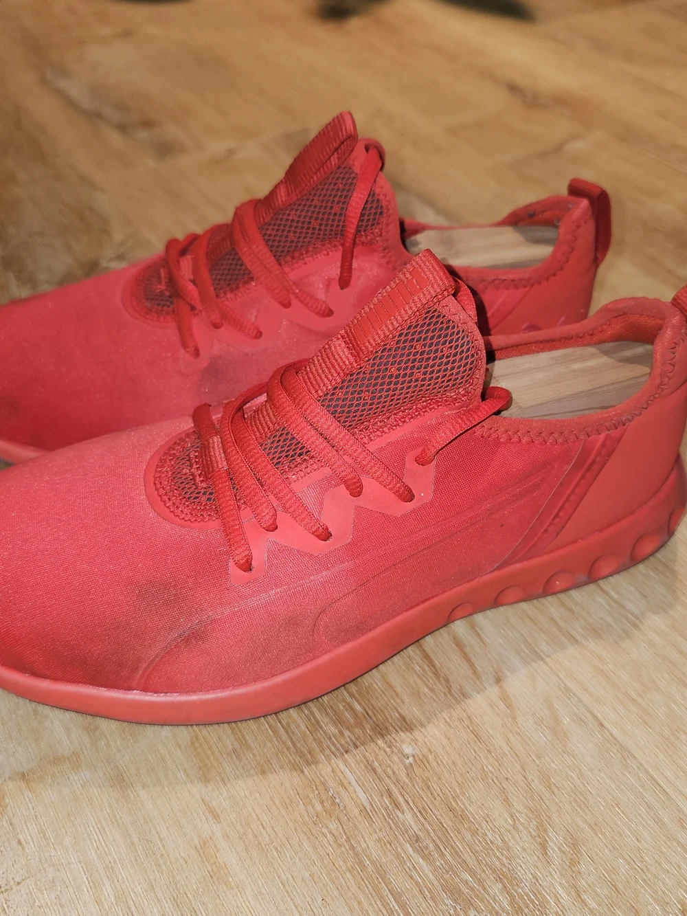 Mens Red Puma Running Athletic Workout Shoes Sneakers Size 8 - Picture 3 of 6